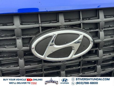 New 2026 Hyundai Venue SE image 7