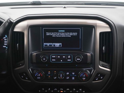 Used 2018 GMC Sierra 1500 Denali w/ Denali Ultimate Package AWD/4WD image 15
