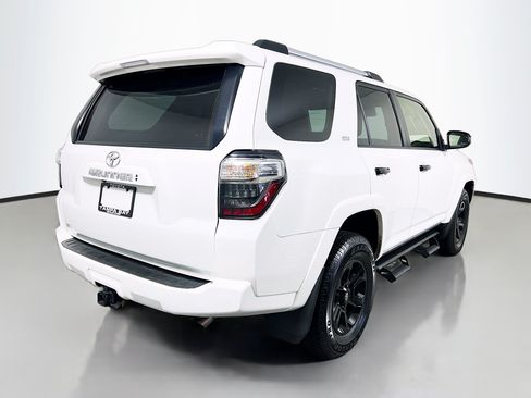 Used 2024 Toyota 4Runner SR5 RWD image 4