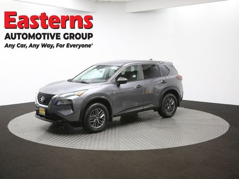 Used 2021 Nissan Rogue S image 57