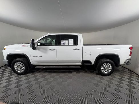 Used 2024 Chevrolet Silverado 2500 LTZ w/ LTZ Premium Package image 4