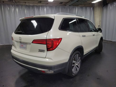 Used 2016 Honda Pilot Touring image 8
