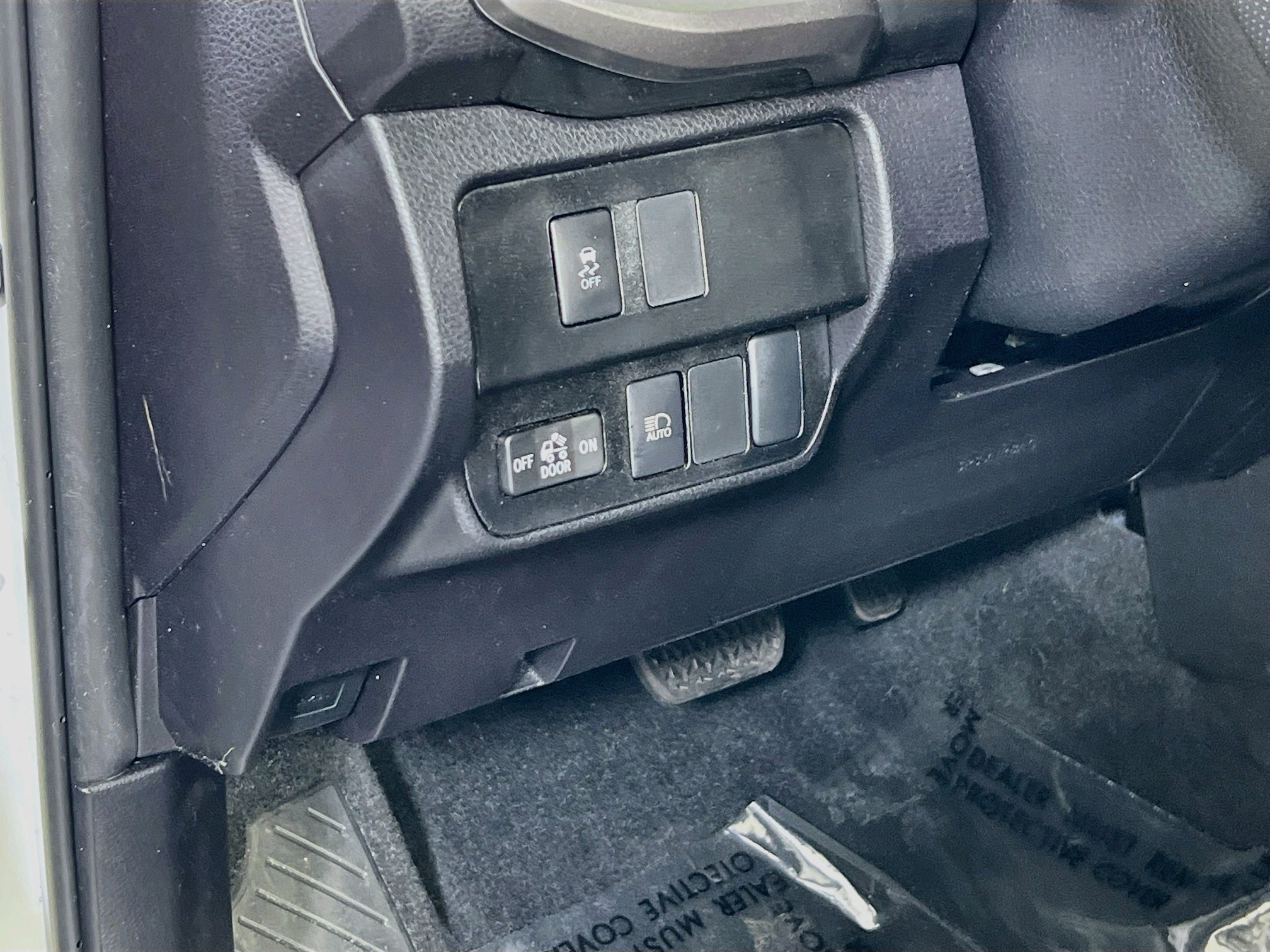 Used 2022 Toyota Tacoma SR5 AWD/4WD image 10