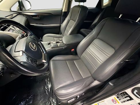 Used 2018 Lexus NX 300h AWD w/ Premium Package image 11