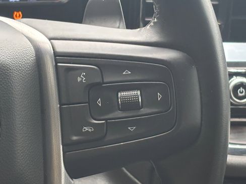 Certified 2024 GMC Sierra 1500 SLT image 13