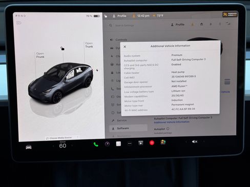 Used 2023 Tesla Model Y Long Range image 31