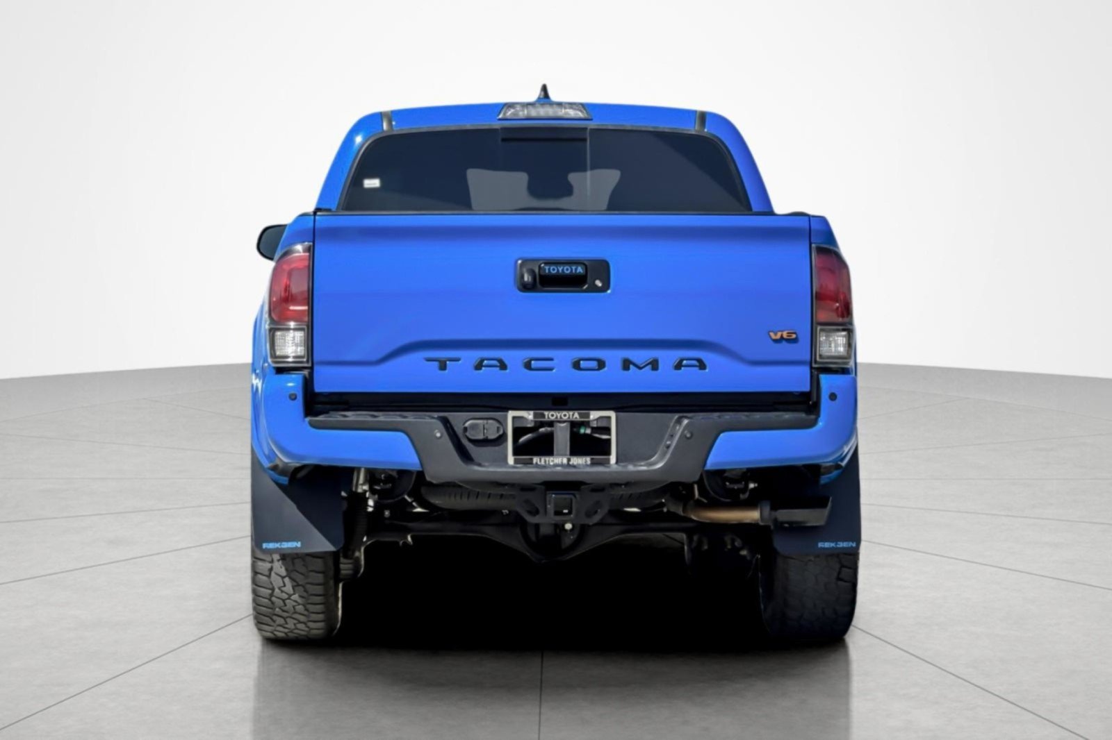 Certified 2021 Toyota Tacoma TRD Sport w/ Technology Package RWD image 4