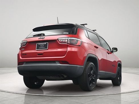 Used 2020 Jeep Compass Latitude image 23