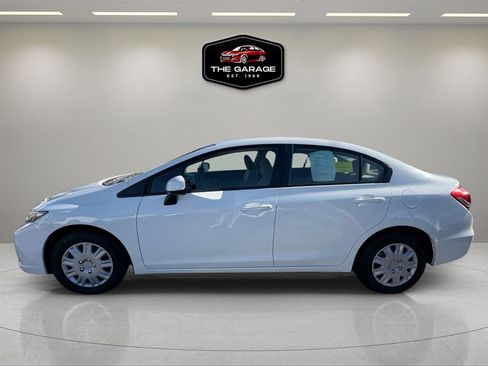 Used 2013 Honda Civic LX image 2