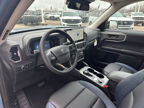 New 2026 Ford Bronco Sport Outer Banks image 13