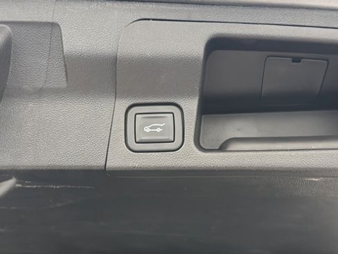 Used 2023 GMC Acadia AT4 w/ Preferred Package AWD/4WD image 30