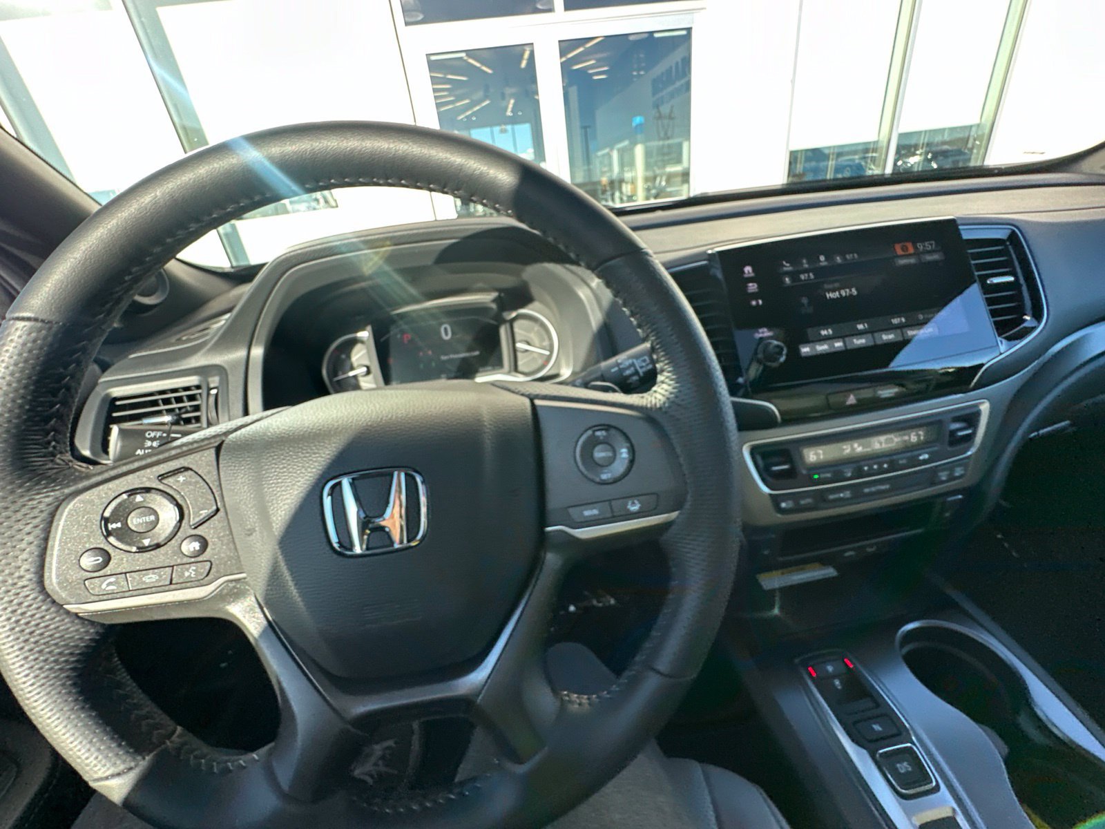 Used 2023 Honda Passport EX-L image 40