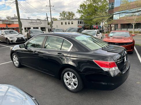 Used 2010 Honda Accord LX-P image 8