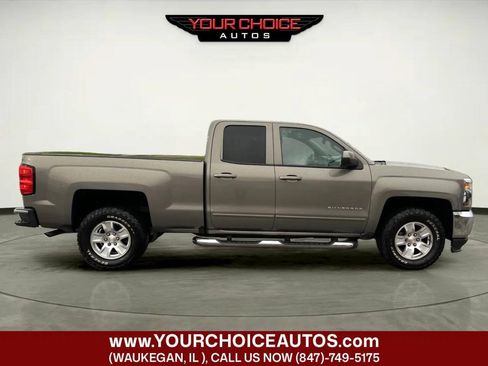 Used 2017 Chevrolet Silverado 1500 LT w/ All Star Edition AWD/4WD image 2