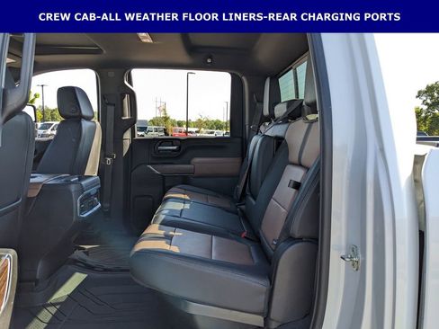 Used 2022 Chevrolet Silverado 3500 High Country AWD/4WD image 23