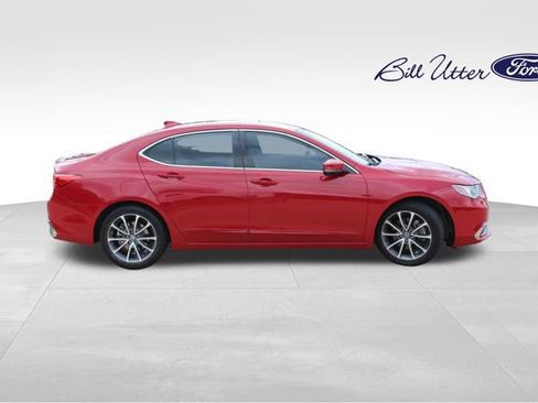 Used 2018 Acura TLX V6 FWD image 4