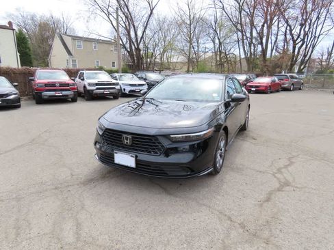 Certified 2024 Honda Accord EX-L image 1