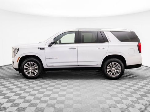 Used 2025 GMC Yukon Denali image 2