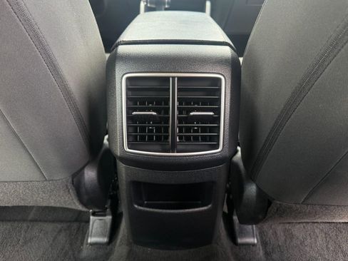 Used 2025 Kia Sportage LX AWD/4WD image 28