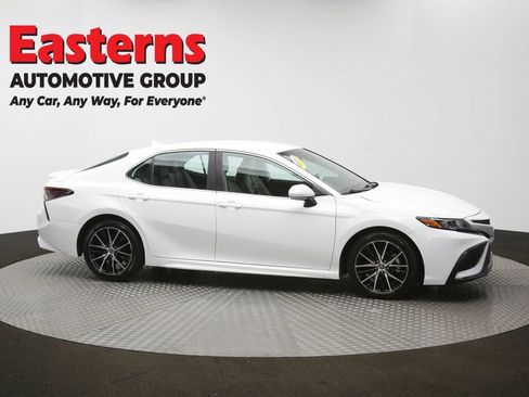 Used 2023 Toyota Camry SE image 46