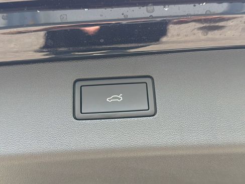 New 2026 Volkswagen Tiguan SE AWD/4WD image 21