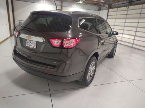 Used 2017 Chevrolet Traverse LT AWD/4WD image 12