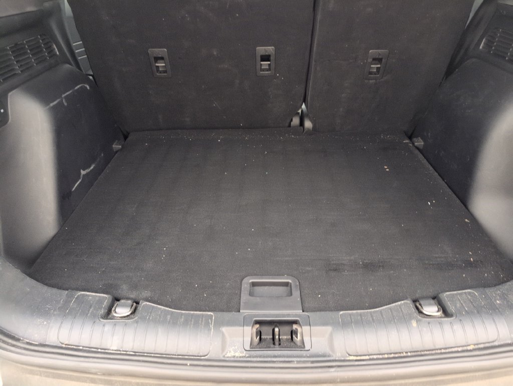Used 2023 Ford Escape SE FWD image 30