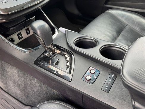 Used 2016 Toyota Avalon XLE Premium image 21