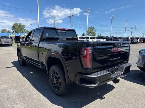 New 2026 GMC Sierra 3500 AT4 w/ AT4 Premium Plus Package AWD/4WD image 3