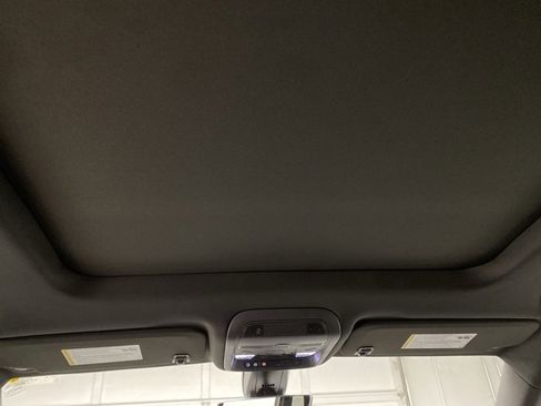 Used 2020 Cadillac XT6 Premium Luxury image 18