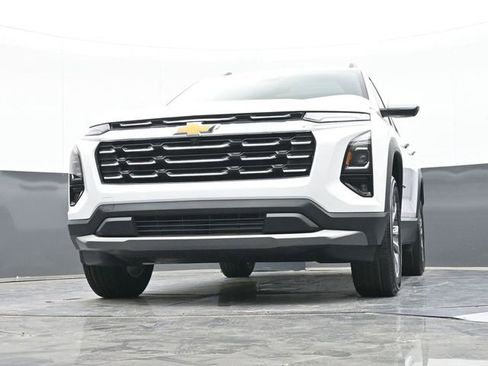 New 2026 Chevrolet Equinox LT FWD image 58
