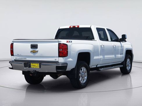Used 2015 Chevrolet Silverado 2500 LT w/ LT Convenience Package AWD/4WD image 6