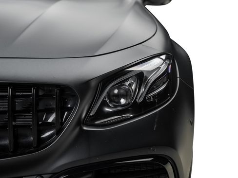 Used 2019 Mercedes-Benz E 63 AMG S image 4
