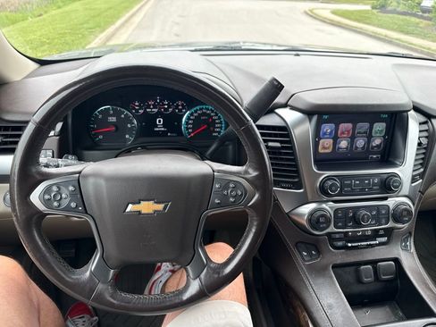 Used 2017 Chevrolet Tahoe LT w/ LT Signature Package AWD/4WD image 7