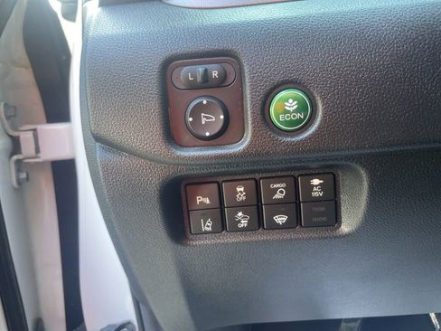Used 2023 Honda Ridgeline RTL-E image 17