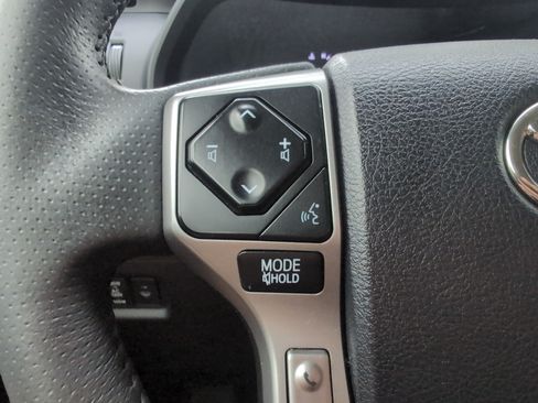Certified 2024 Toyota 4Runner SR5 AWD/4WD image 19