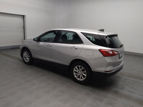 Used 2018 Chevrolet Equinox LS image 3