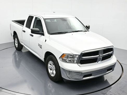 Used 2024 RAM 1500 Classic SLT image 35