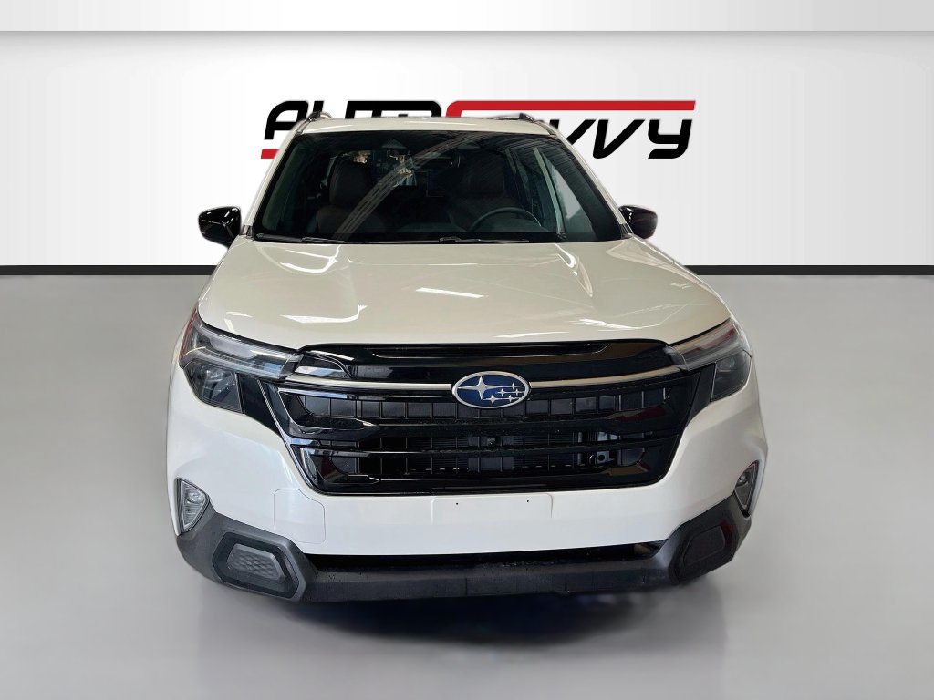 Used 2026 Subaru Forester Touring AWD/4WD image 2