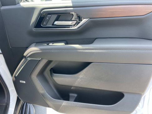 New 2026 GMC Yukon Denali AWD/4WD image 27