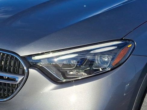 Used 2023 Mercedes-Benz GLC 300 GLC 300 image 11