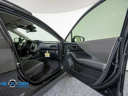 Used 2025 Subaru Crosstrek 2.5i Premium w/ Crosstrek Mirror Package AWD/4WD image 38