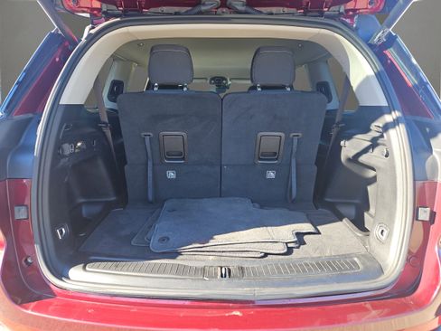 Used 2023 Jeep Grand Cherokee L Laredo w/ Luxury Tech Group I image 15