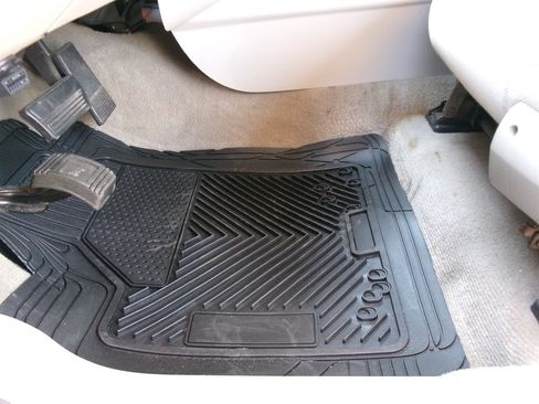 Used 2008 Chevrolet Impala LS FWD image 11