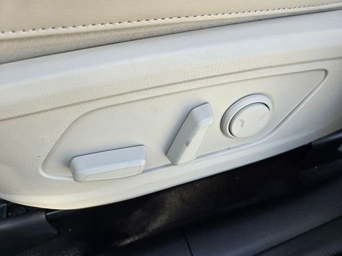New 2026 Kia Sorento S w/ S Panoramic Sunroof Package FWD image 23