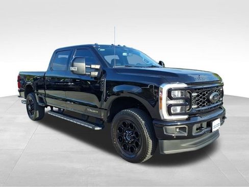 Used 2025 Ford F350 Lariat w/ Lariat Ultimate Package AWD/4WD image 13