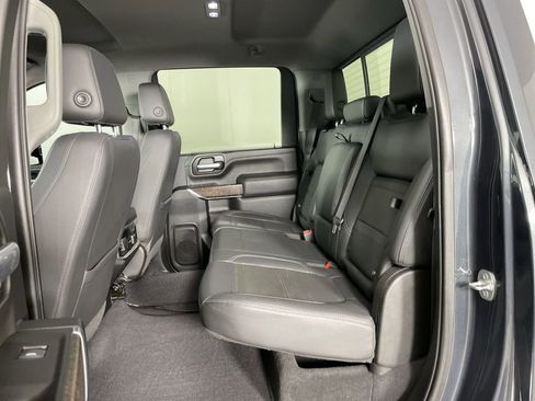 Used 2021 GMC Sierra 3500 Denali w/ Technology Package image 16