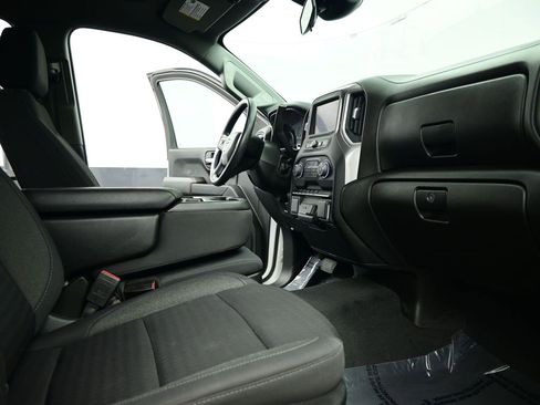 Used 2022 Chevrolet Silverado 1500 Custom image 27