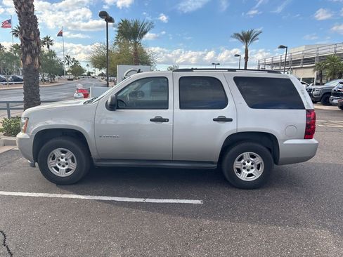 Used 2008 Chevrolet Tahoe LS image 3