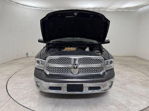 Used 2018 RAM 1500 Laramie w/ Convenience Group image 15